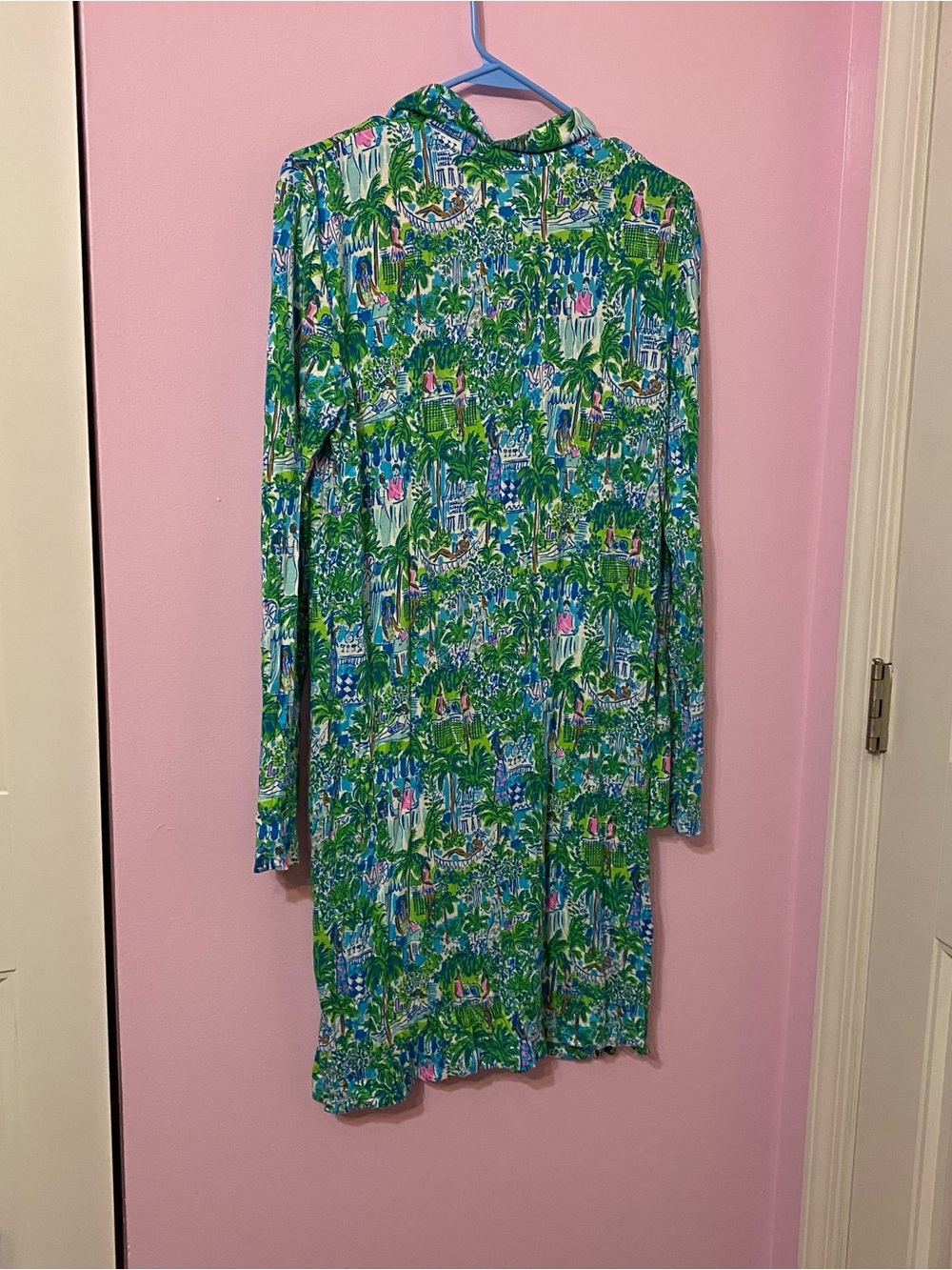 LILLY PULITZER Chilton Pajama Nightshirt Sprout Green Lilly On Holiday Medium - Picture 5 of 5